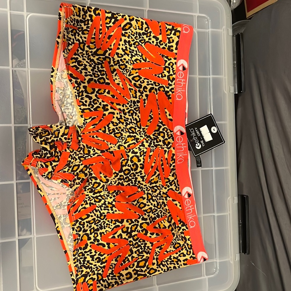 Ethika the shorty medium
